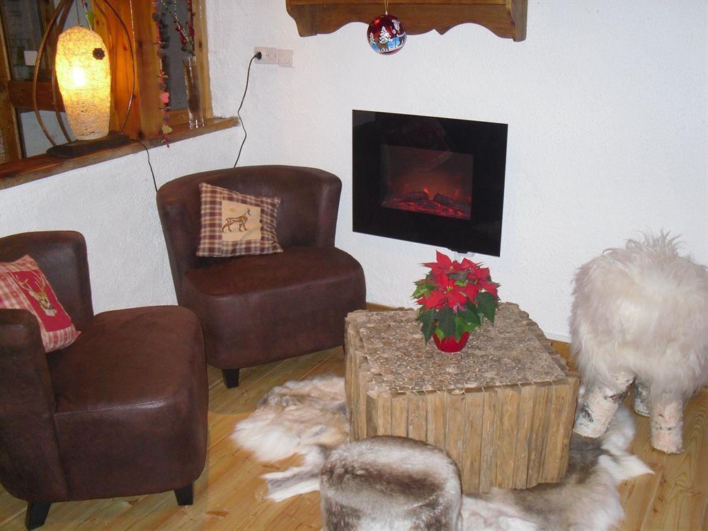 Montgenèvre Chalet Saint Bernard מראה חיצוני תמונה