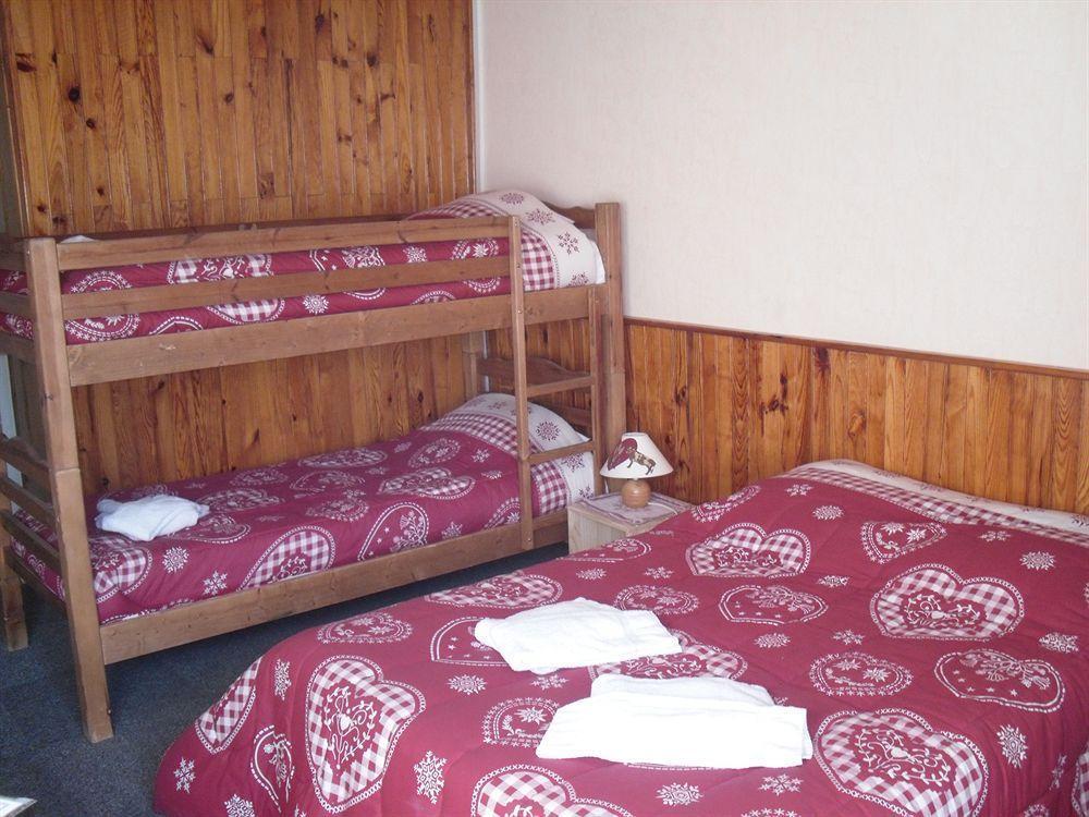 Montgenèvre Chalet Saint Bernard מראה חיצוני תמונה