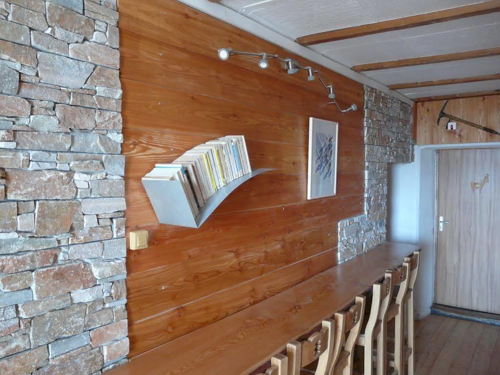 Montgenèvre Chalet Saint Bernard מראה חיצוני תמונה